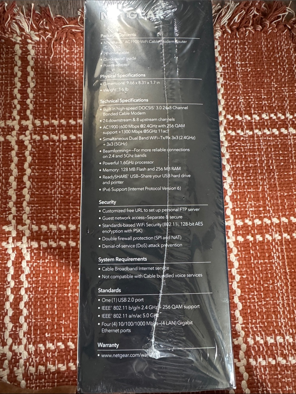 NETGEAR Nighthawk AC1900 WiFi Cable Modem Router - Picture 6 of 9